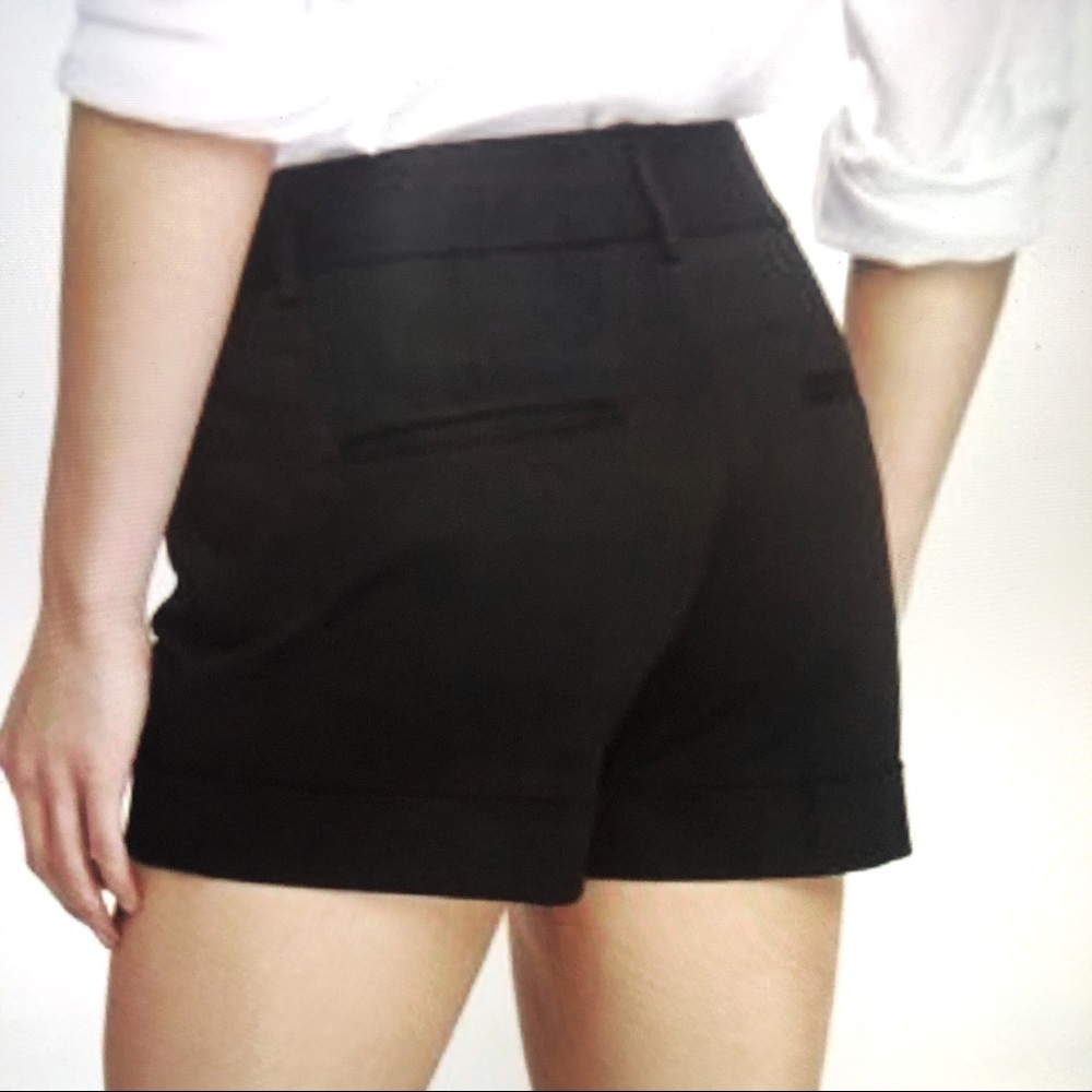 Express black dress shorts Size 4